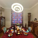 HYPER CENTRE ,jolie chambre climatisée avec PARKING SECURISE gratuit