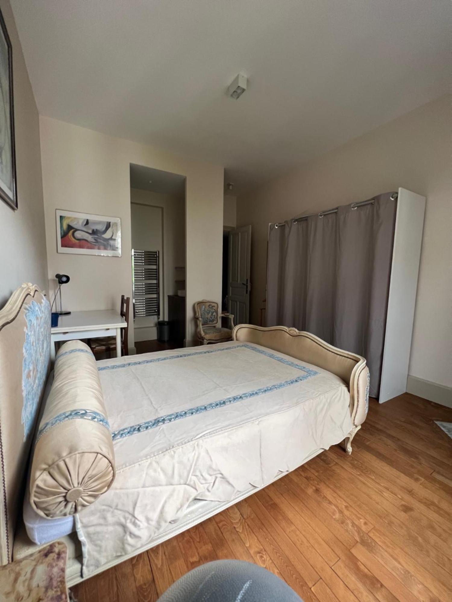 Séjour chez l'habitant Hyper Centre ,jolie Climatisée Avec Parking Securise Gratuit Clermont-Ferrand